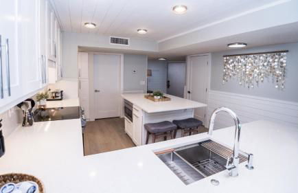 Total Remodel - 3BR-3BA Corner Beachfront - Winter Snowbirds Welcome! - Foto 22