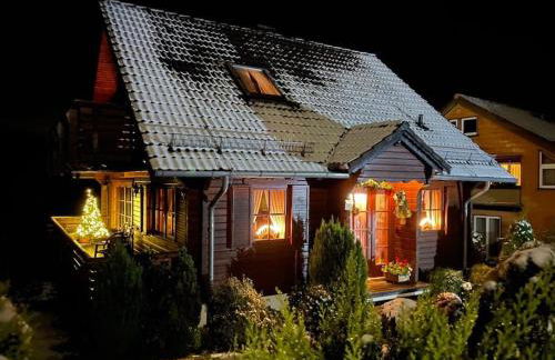 Blockhausflair mit Kamin, Balkon und Bergpanorama - Foto 8