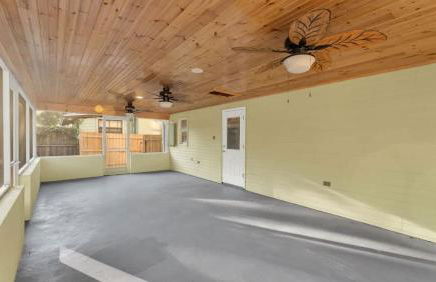 6 Bedroom with Guest House Walk to Lake & Shops - Foto 45