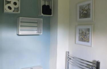 The Potting Shed And The Garden Shed Self Catering - Photo 28