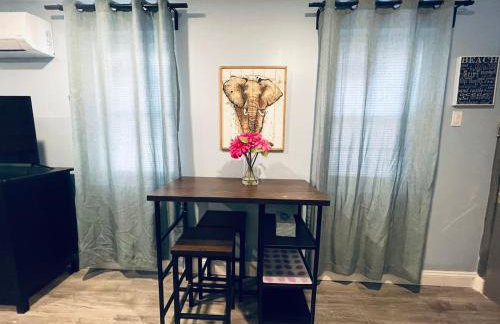 Rittenhouse Square close by Kimmel Center Suite - Photo 9