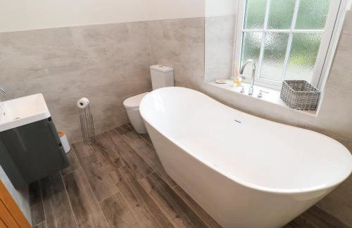 1 Claire House Way - Photo 22