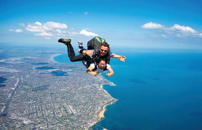 Skydiving in Melbourne - Photo 1