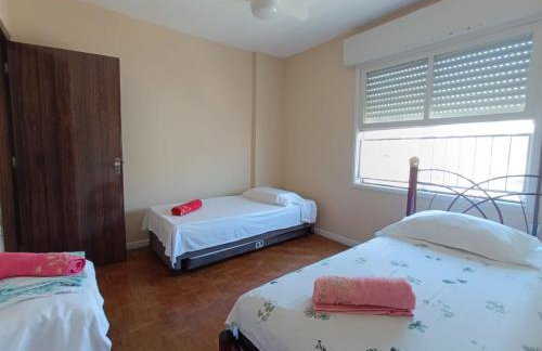 Lindo apartamento com vistas na praia do Gonzaguinha - Foto 4