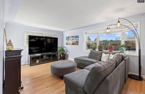 Sunny Beach House of Olde Town Arvada - Foto 26