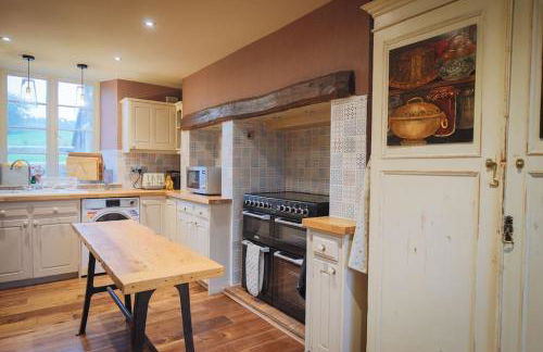 5 bedroom Manor with idyllic countryside views - Foto 39