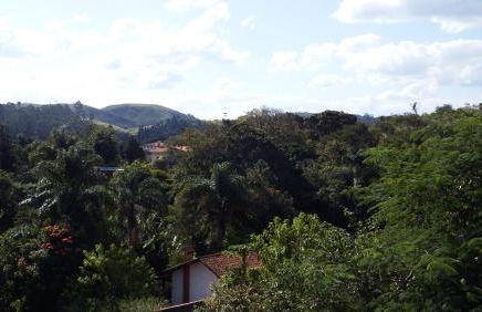 Casa Agradável com piscina. - Foto 26