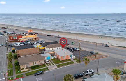 Sunrise Serenade Fabulous Location with Beautiful Ocean View - Foto 42