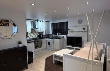 Cosy Guest Suite, West London - Foto 1