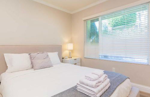 Luxury Pool Home in Glendora Foothills Retreat - Photo 74