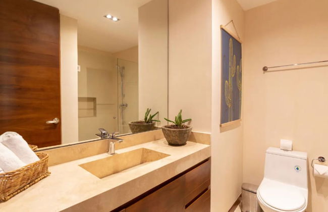 Luxury Penthouse in Aldea Zama, private pool and rooftop, 24 7 security in a gated community - Photo 70