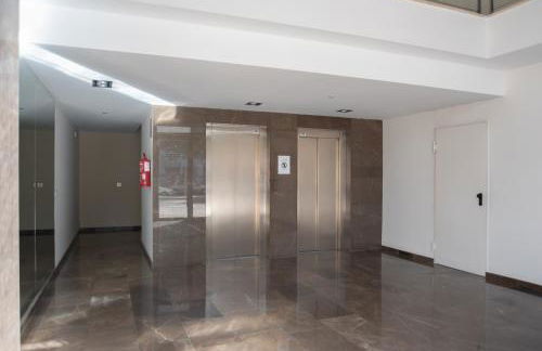 Apartamento Bulevar 2 con parking gratuito - Photo 10