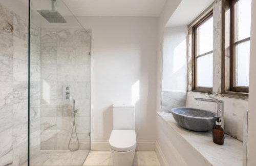 Topside House - Beautiful 7 bedroom house with hottub wifi and parking near Bath Wells Frome - Foto 42