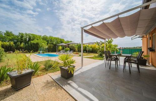 Villa Chiara with Private Pool and garden - Foto 9