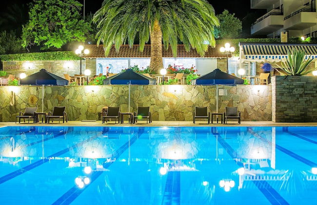 Xenios Port Marina Hotel - Photo 33