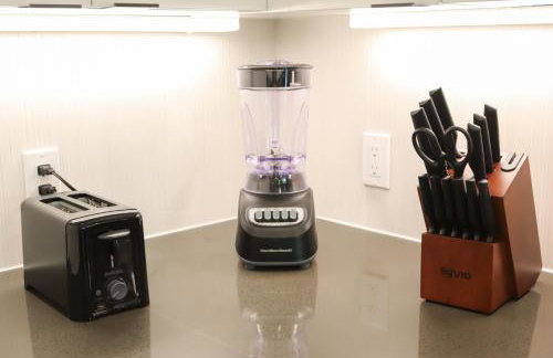 Resort-Style APT with Pool, Gym & Parking 10min to Disneyland - Foto 37