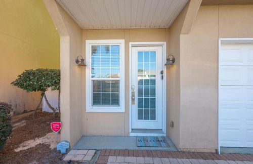 Beach Getaway for 15 A Few Steps from the Sand - Foto 4