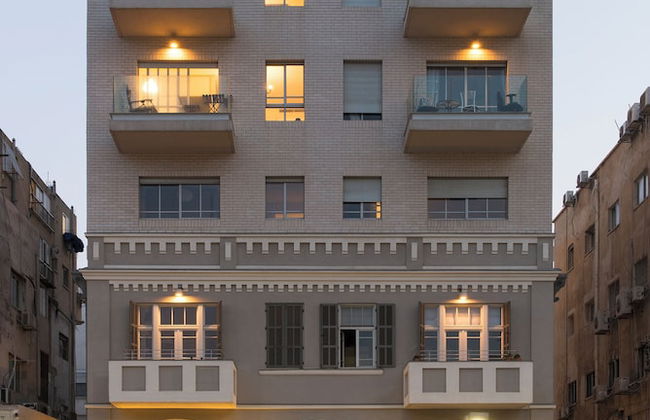 Bauhaus Boutique by TLV2rent - Photo 76