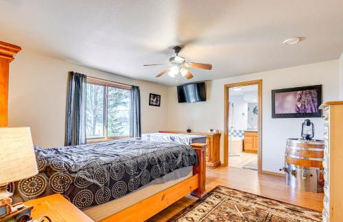 Furnished Deck with Forested Views Manawa Home! - Foto 14