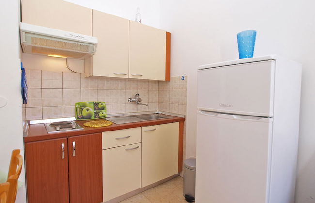 Apartment 1077 - Photo 26