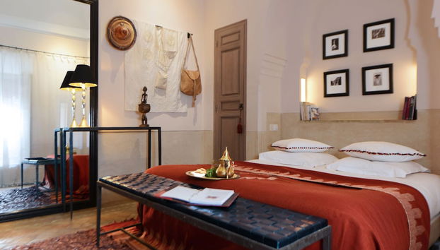 Charming Mini Riad, 2 Bedrooms, Beautiful Shared Pool - by Feelluxuryholidays - Foto 2, Habitación