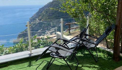 VILLA LA TAGLIATA spectacular jacuzzi tub amazing view and private parking garage - Photo 4