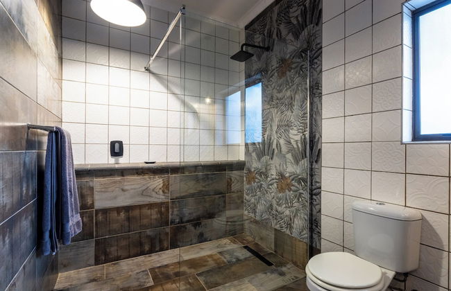 Hornbill Family Suites - Photo 77