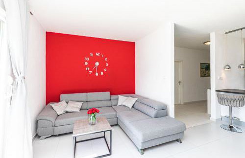 Apartman Luci - Private Heated pool - Photo 20