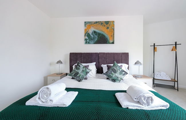 Town Center 2 bed Serviced Apartment 8 - Foto 10