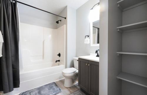 Cozy Morningside House with Fiber Internet - Foto 2