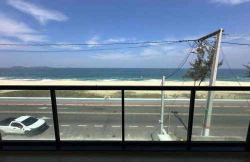 Luxuoso flat na praia de Itaipuacu - Foto 24