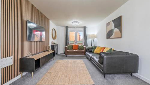 4Bed 3bath Bedford Sleeps 7 Driveway parking for 2 - Foto 2