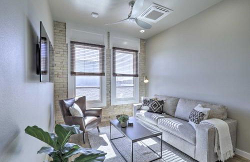 Inviting San Marcos Apartment with WasherandDryer - Photo 10