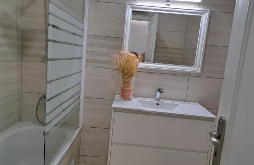 Zurrinha Holidays With Jacuzzi - Foto 108