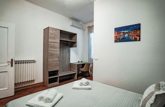 Angelica Home - Photo 15