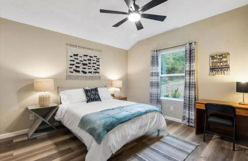 Modern Cabin Nestled in a Pine Forest Near Austin - Foto 88