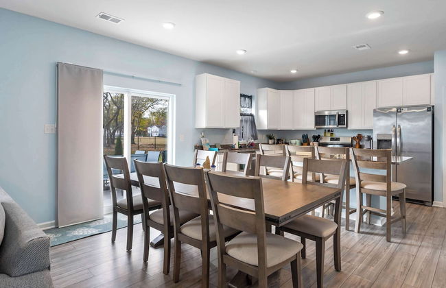 Schooner Landing 2 Sleeps 12 - Photo 22