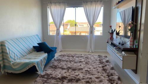 Belíssimo sobrado com piscina - Foto 2