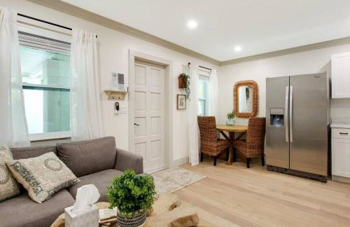 Lovely 1 Bedroom - Walk to Waterfront - Foto 9