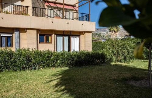 Apartamento en primera línea de playa con piscina - Photo 57