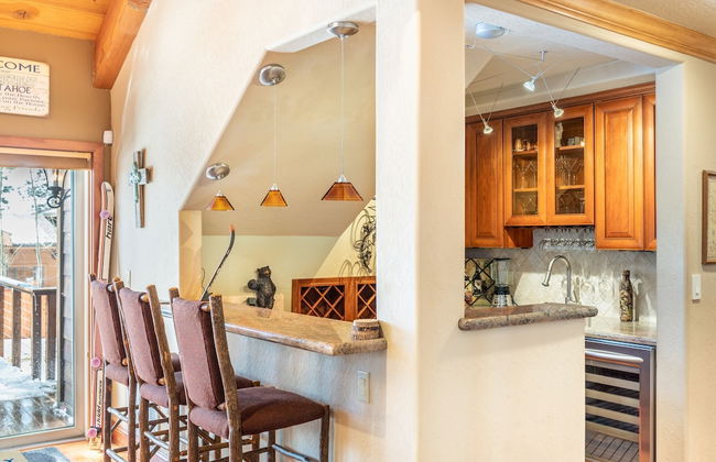 Frosted Shore by Avantstay Luxury Lake Views - Photo 4