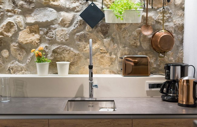 Vibrant and Elegant Downtown Krk Apartments - Photo 17