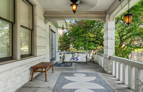 Pool Outdoor TV Fire Pit Game Room - Foto 2