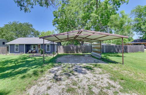 Pet-Friendly Home with 1-Acre Yard in Aubrey - Foto 30