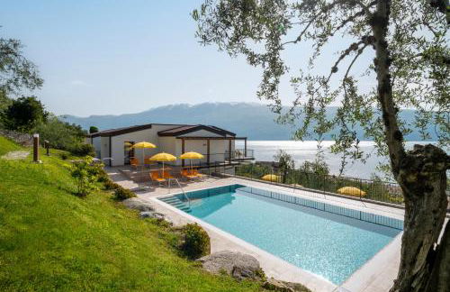 Residence Dany appartamenti con cucina vista lago piscina e parcheggio - Foto 11