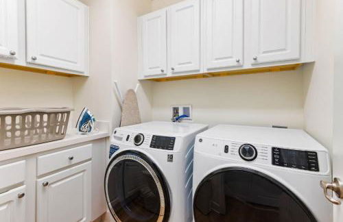 Experience Luxury Private Heated Pool Game Room - Foto 26