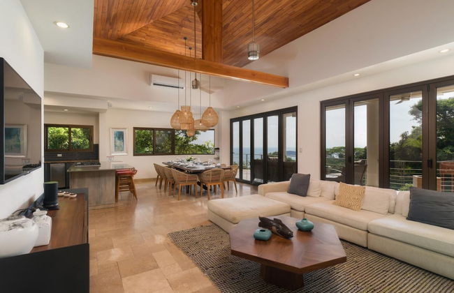 Stunning 7 BR Villa Manuel Antonio Sanctuary - Photo 13