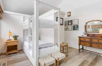 Unbeatable Beachfront Bliss w/ Ocean Views, Luxe Interiors & Patio Beach Road - Foto 53