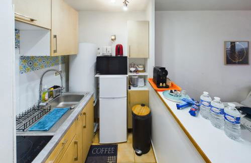 l'Aigle Royal de Paris, Gare, parking et terrasse - Foto 6