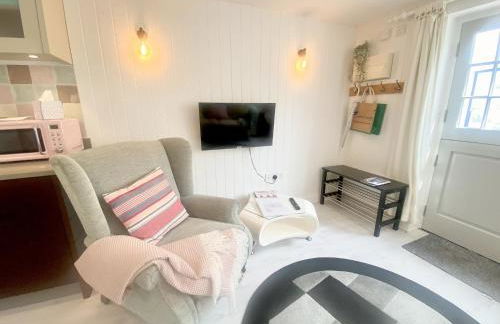 Stylish Cottage with Quay and River View - Foto 6